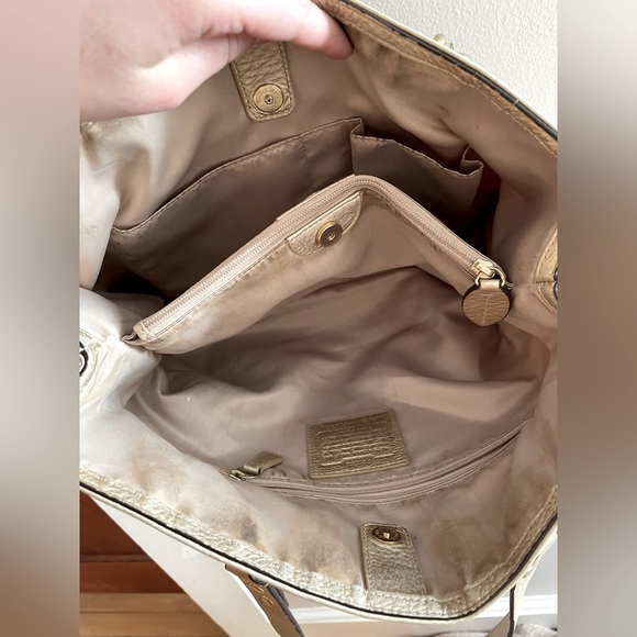 Coach Purse - Picture 4 of 9